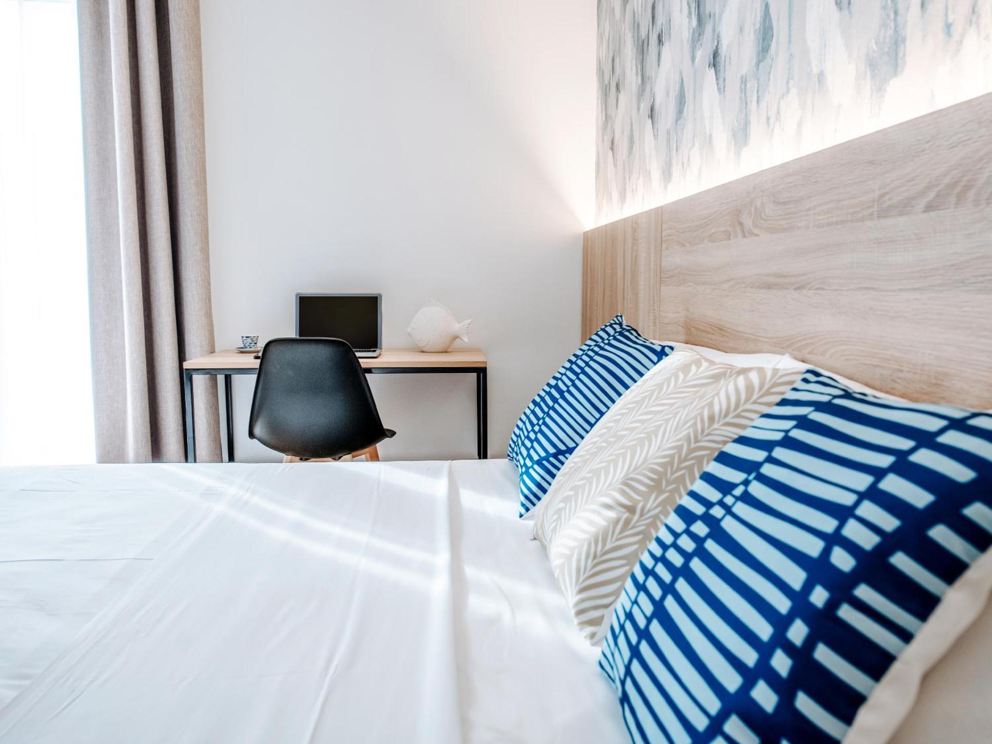Sweet Lloret Suites Lloret de Mar Esterno foto