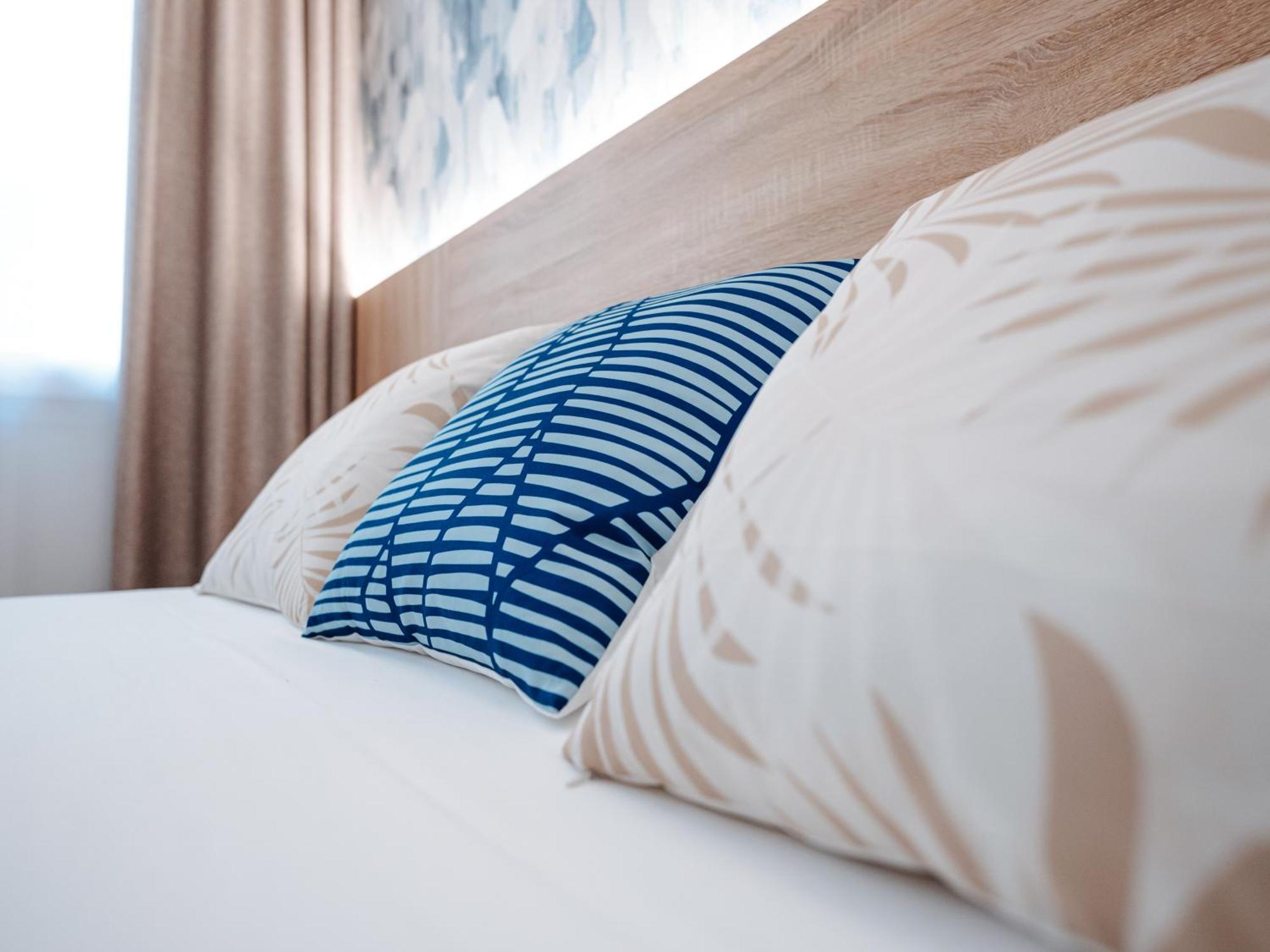 Sweet Lloret Suites Lloret de Mar Esterno foto